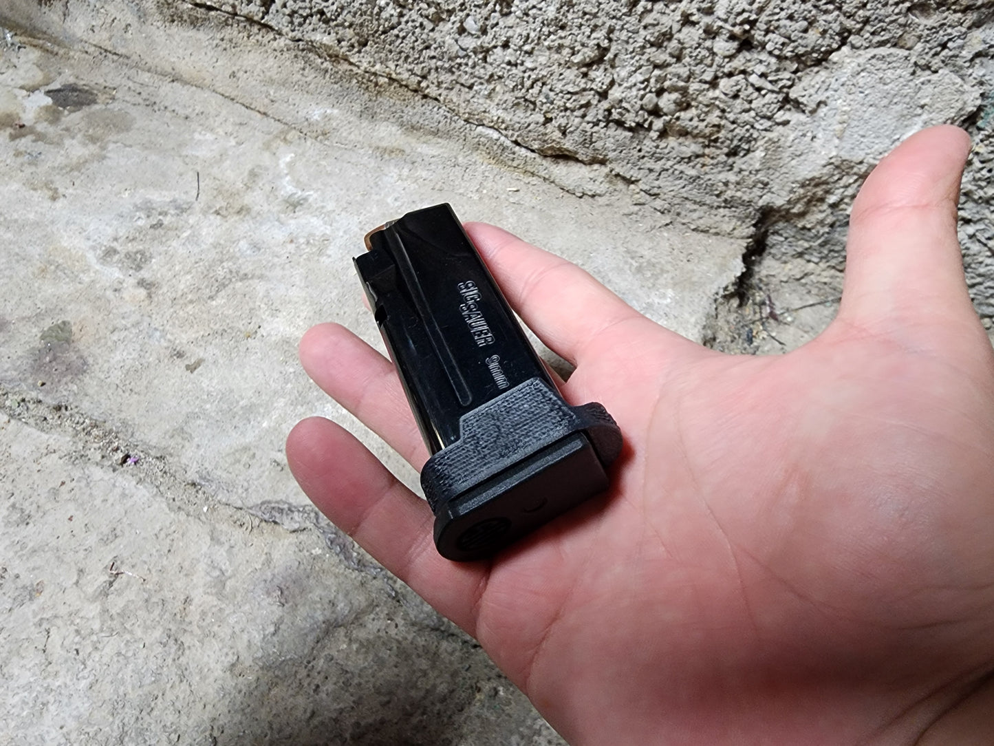 The extremely compact size of the P365 magazines, even in the 12 round configuration, lend themselves to excellent concealed carry options. the NULL adapter with the original P365 frame, and the P365X 12 round magazines is the perfect combo.