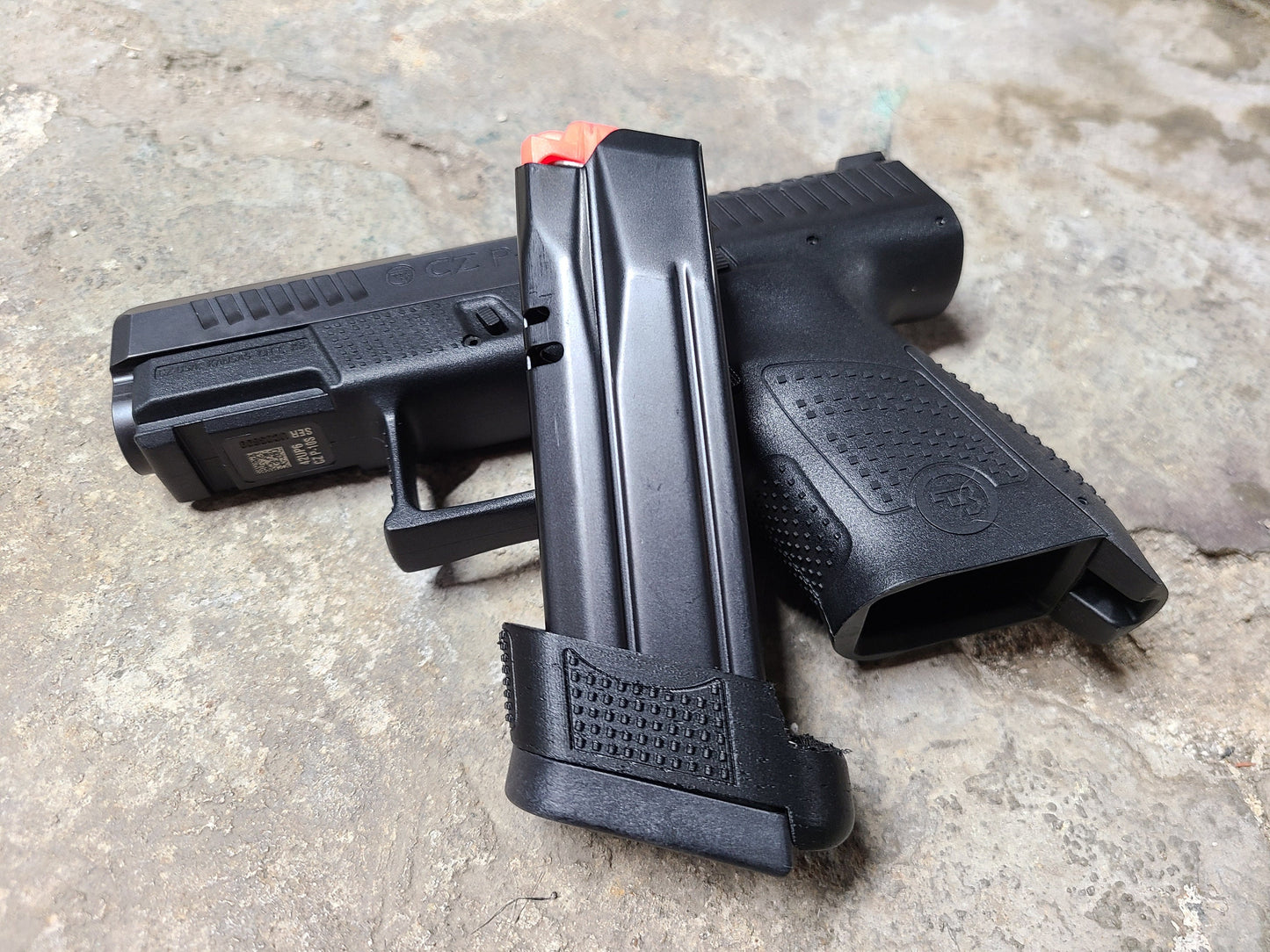 CZ P10s Magazine Sleeve. Used to adapt the CZ P10c 15 round magazines to the subcompact frame.