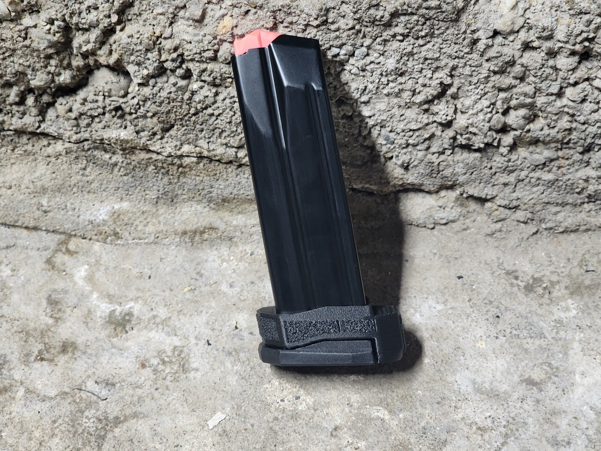 17 and 19 round capacity magazines aren't always a great option for carry, but they sure do make for fun at the range.  Use the NULL Adapter to run your big magazines in your AREX Delta M compact pistol to get more fun out of it. 