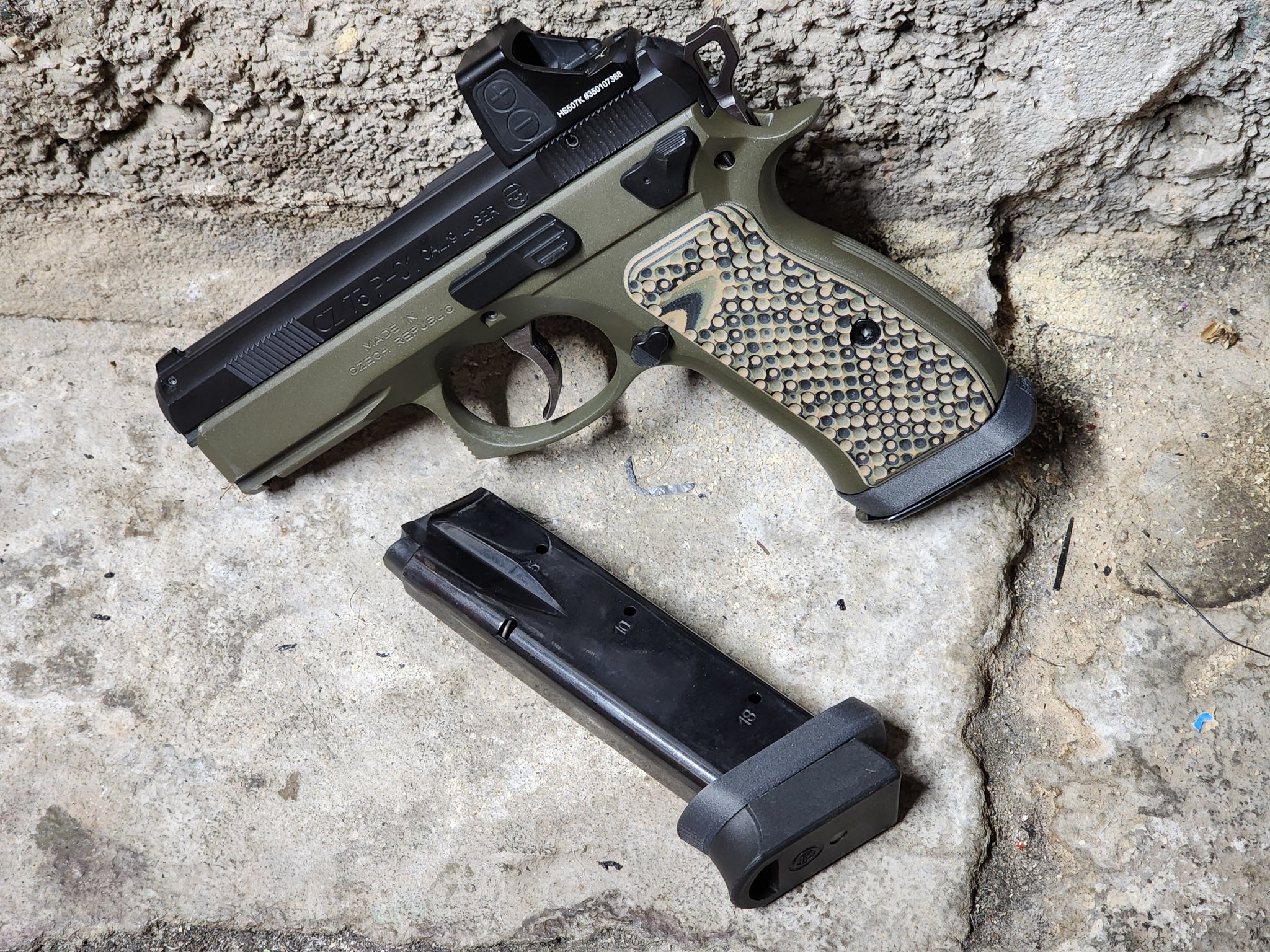 CZ 75 compact/P01/PCR Magazine Adapter Sleeve - The Null – Variant ...