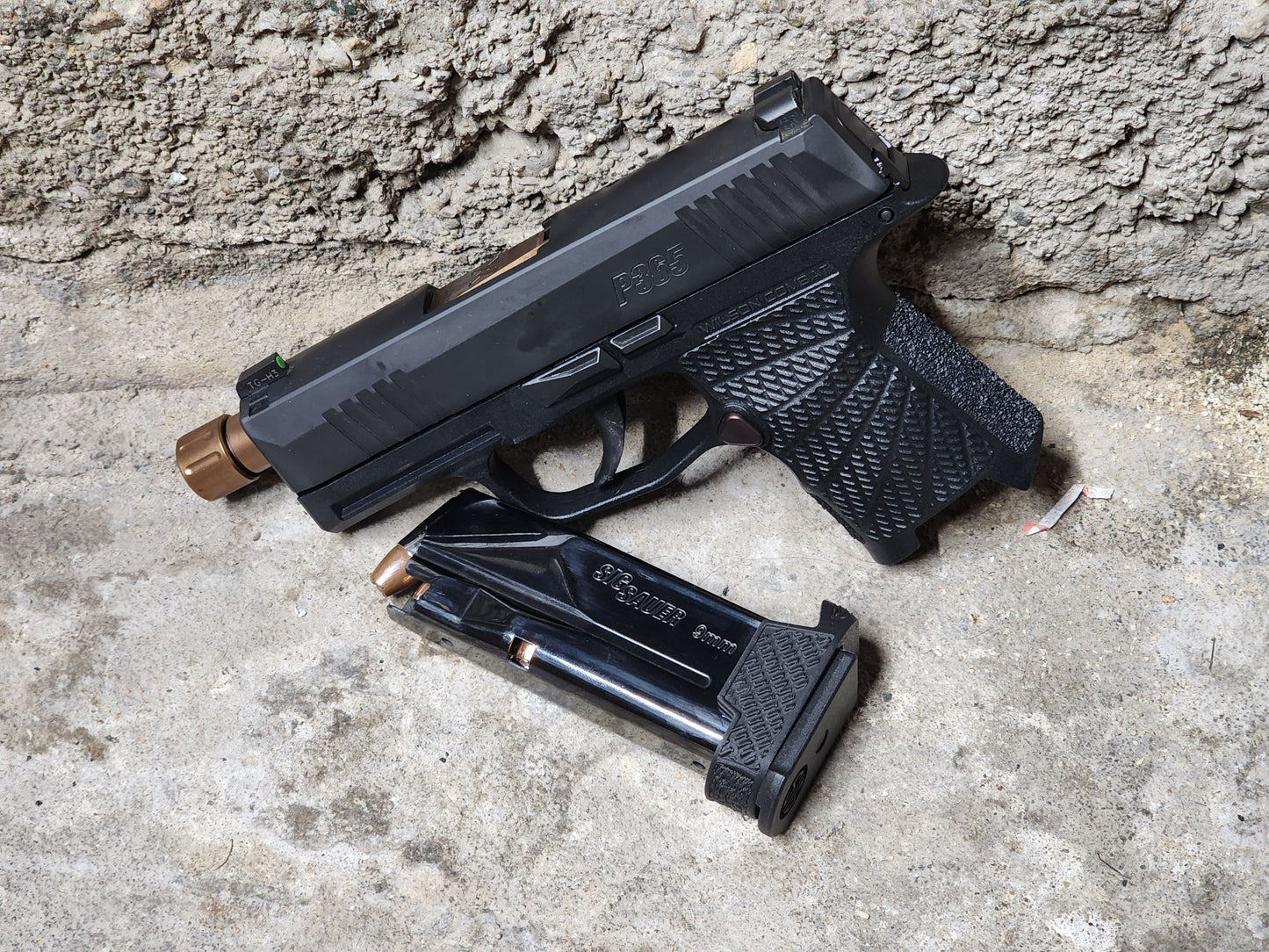 P365s are a barrier breaking change in the handgun landscape.  The Wilson Combat grip module is a game changer for the P365.  And with the Wilson combat grip module and NULl adapter, you can have your cake and eat it too. 